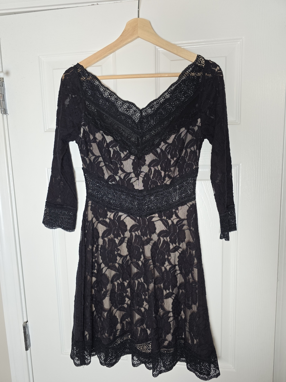 Free People Black Lace V-Neck Dress Size Small